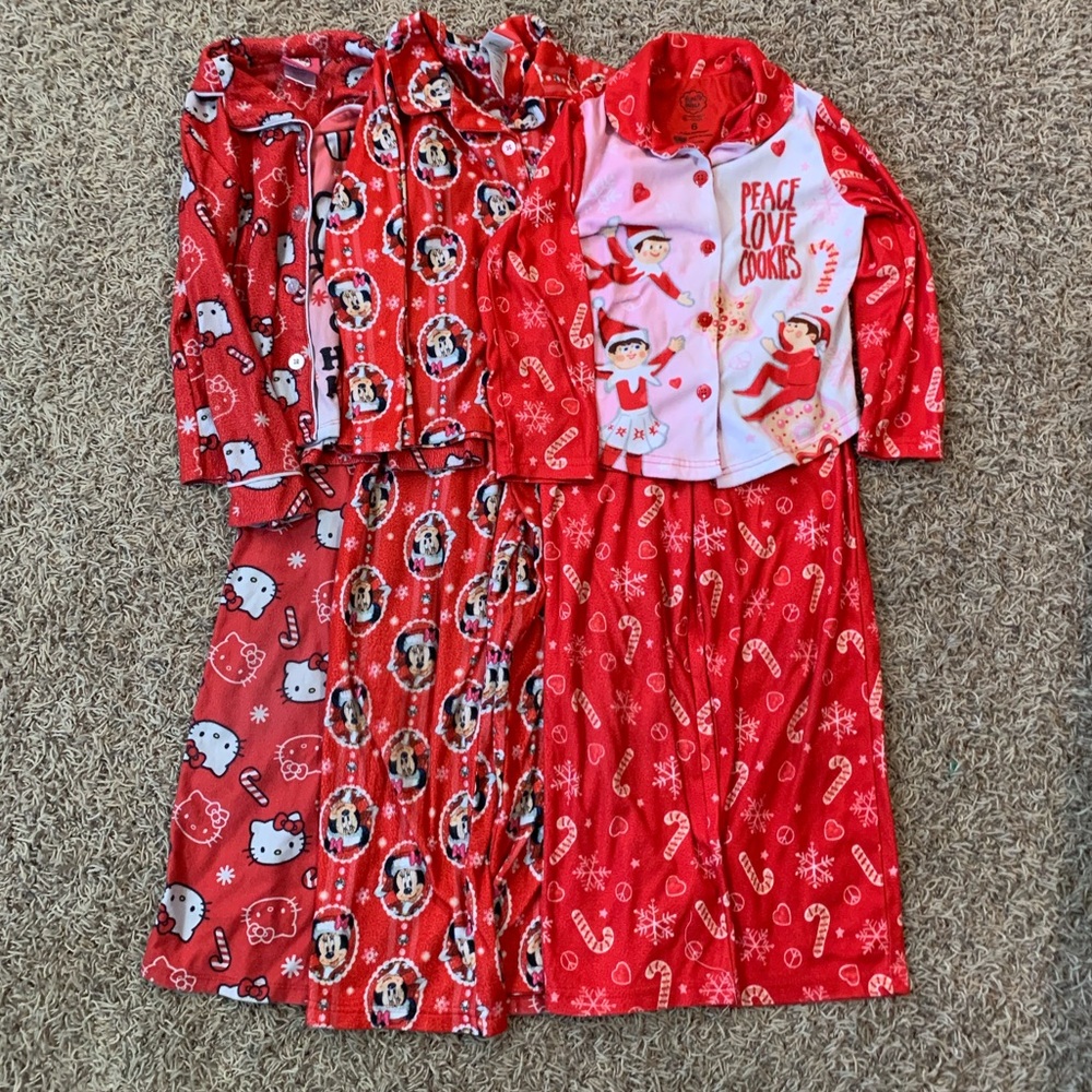 3 Christmas Pj Sets Girls Size 6